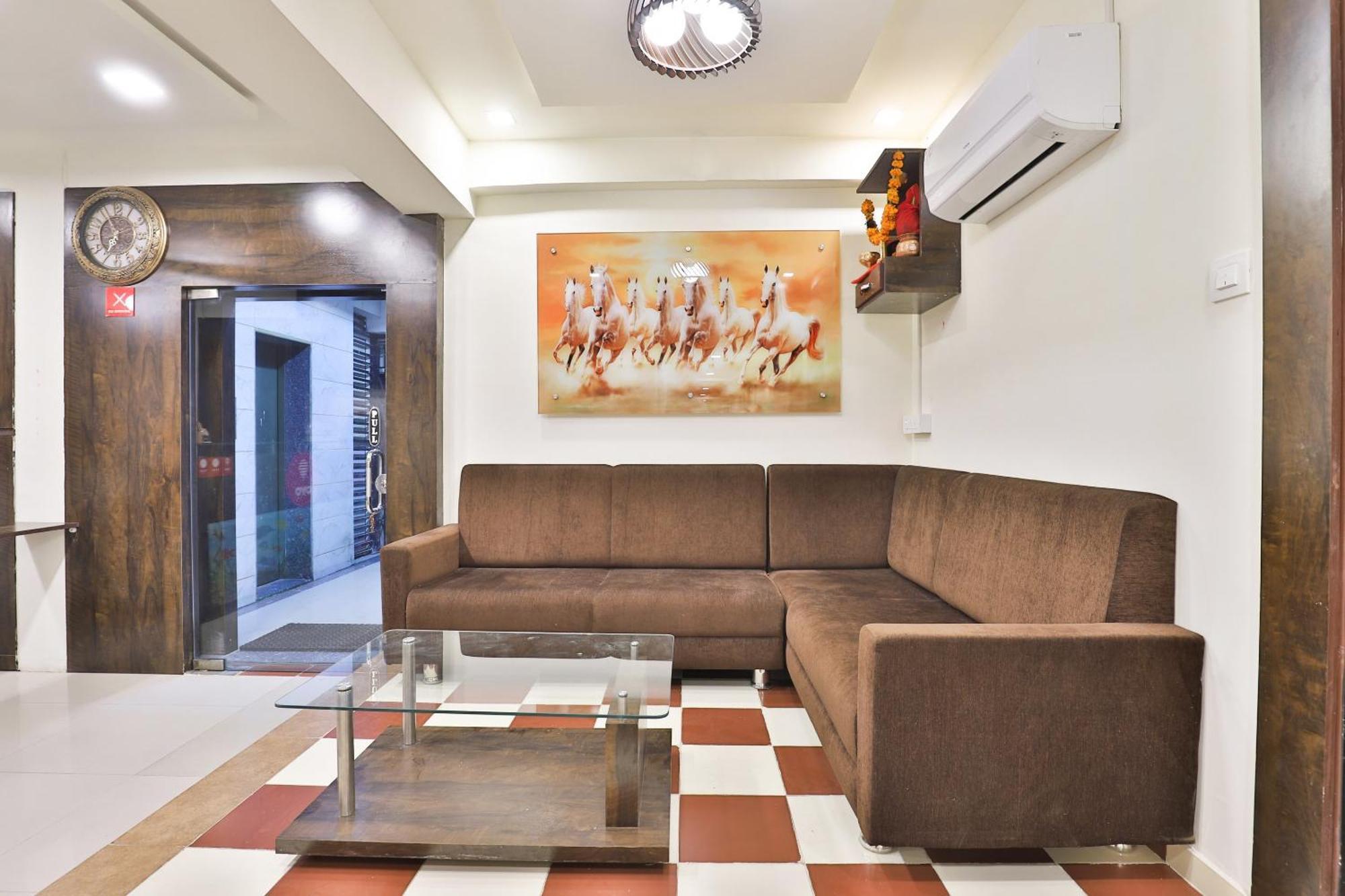 Hotel O Kajri Koba Esterno foto